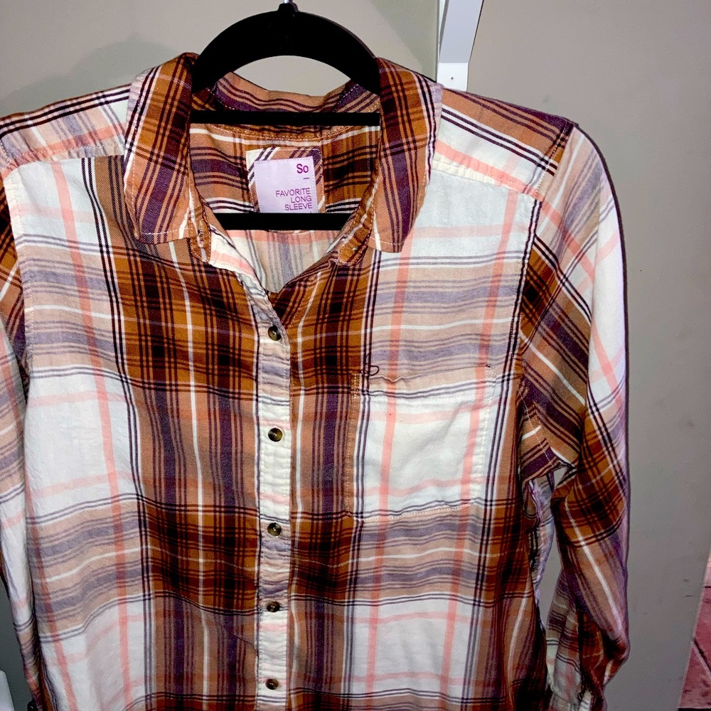 PLAID BUTTON UP - Picture 2 of 5
